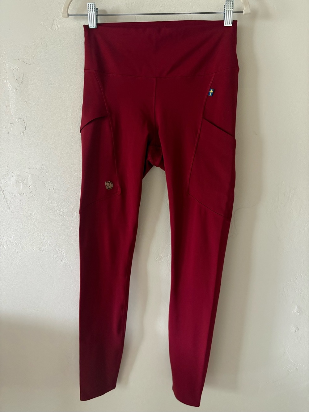 Fjallraven Abisko Leggings Pomegranate Red Yoga Hiking Workout Outdoor